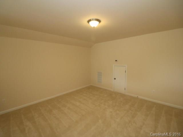 5802 Eleanor Rigby Road, Unit 76 Charlotte, NC 28278 - Photo 5 of 21 Gallery Image 5