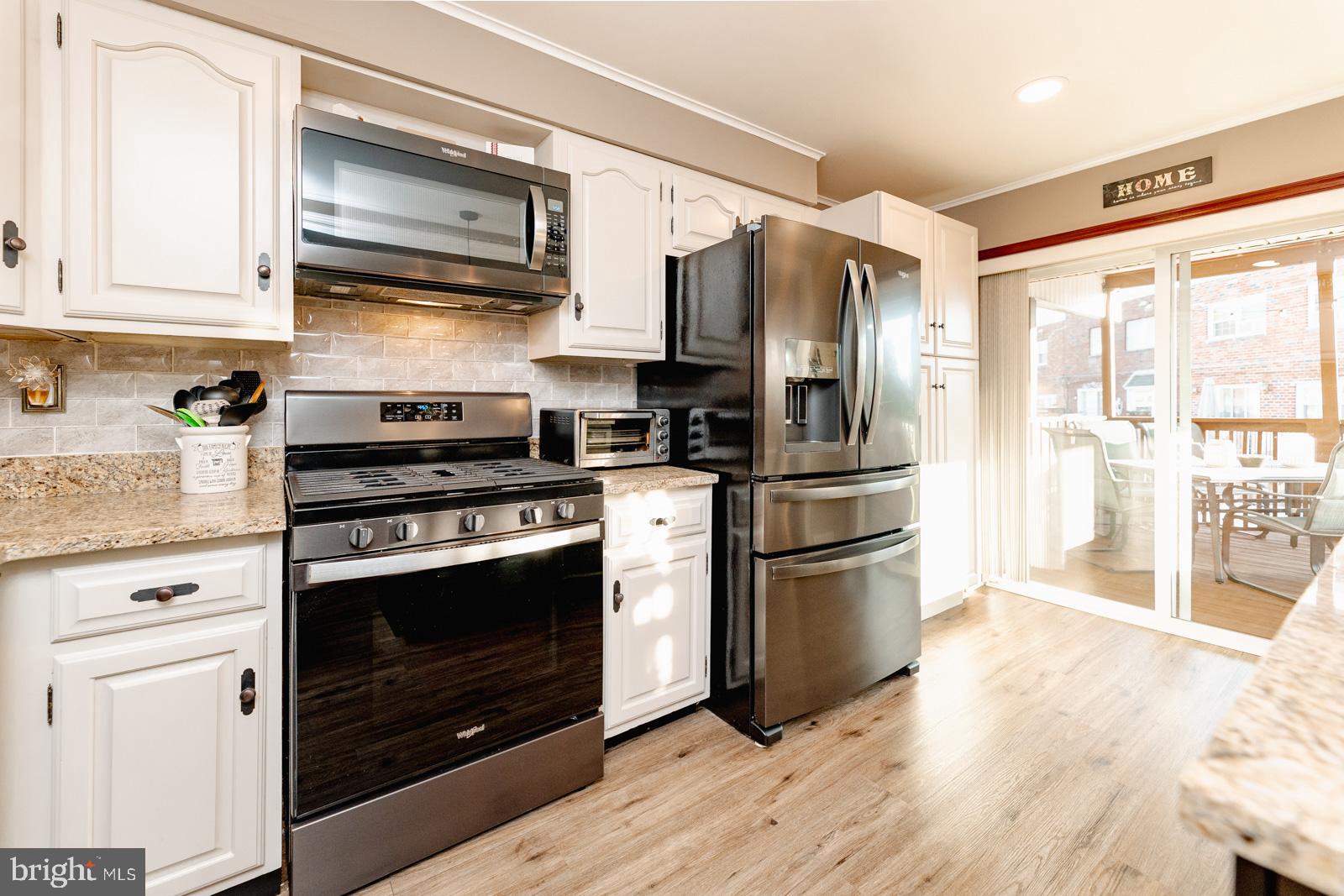 12507 Fedor Road Philadelphia, PA 19154 - Photo 14 of 42