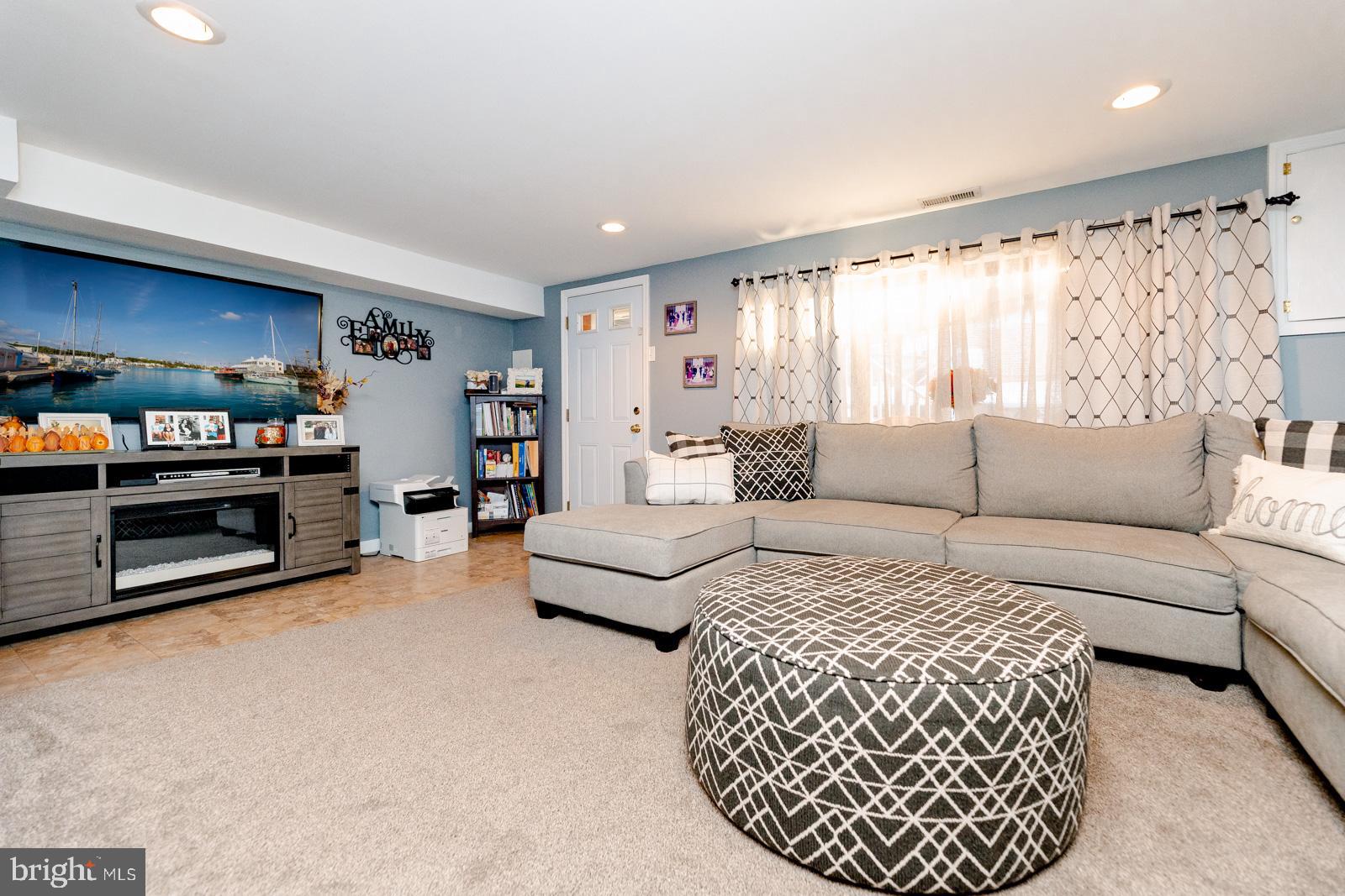 12507 Fedor Road Philadelphia, PA 19154 - Photo 30 of 42