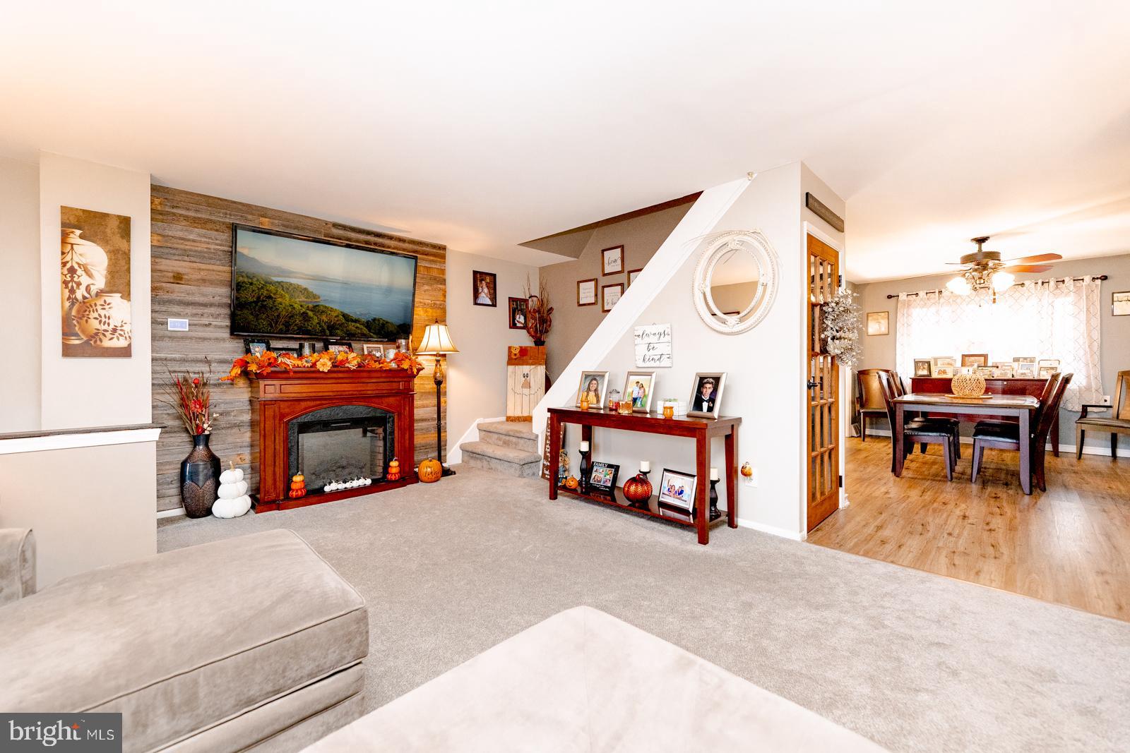 12507 Fedor Road Philadelphia, PA 19154 - Photo 5 of 42