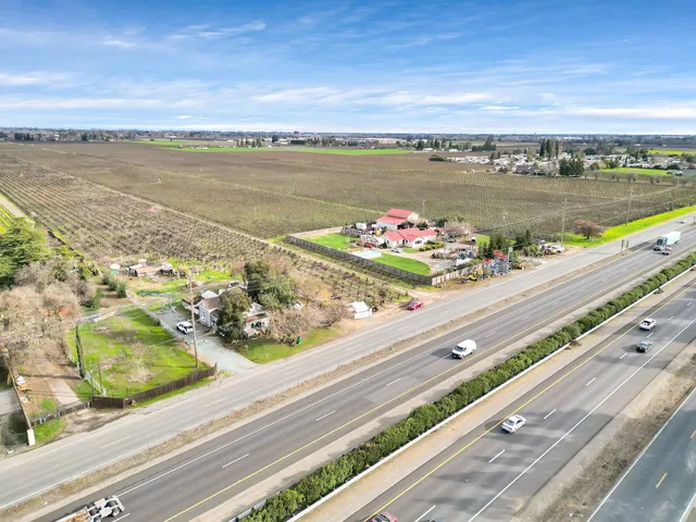$779,000 | 20388 Highway 99, Acampo, CA 95220
