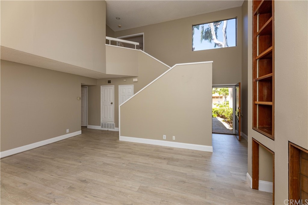 8 Rocky Glen Irvine, CA 92603 - Photo 5 of 12