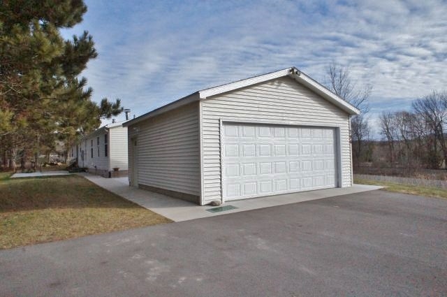 796 West River Road Traverse City, MI 49696 - Photo 32 of 32 1828857-31.JPG