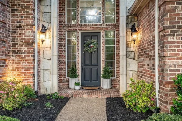 $925,000 | 4804 Aurora Court, Flower Mound, TX 75028