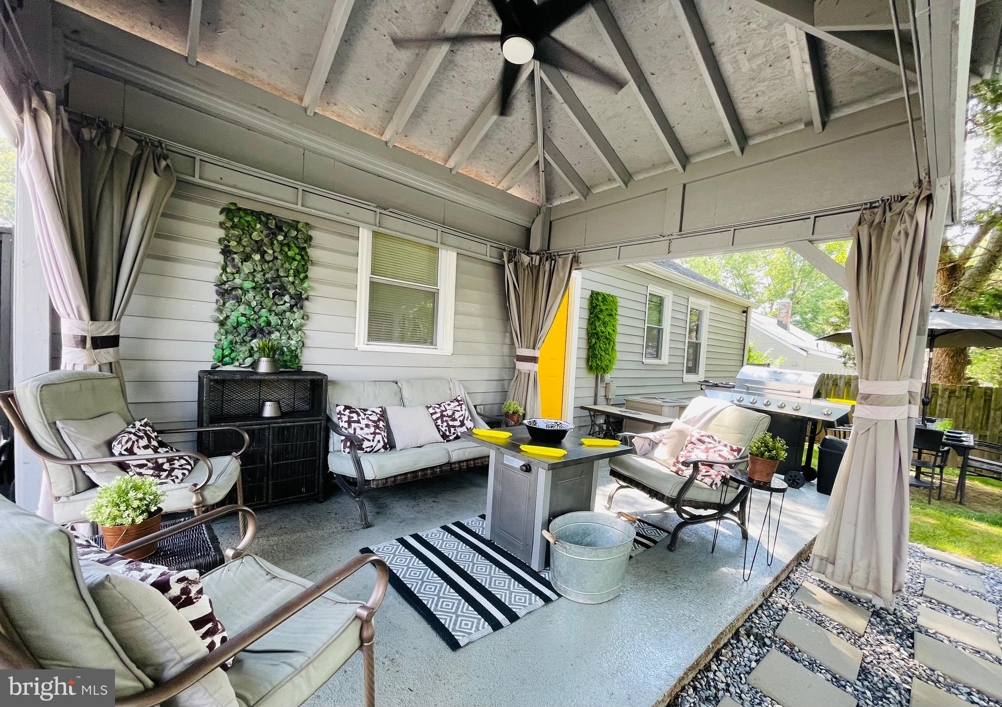 2723 Randolph Road Silver Spring, MD 20902 - Photo 21 of 33 a living room with furniture and a large window
