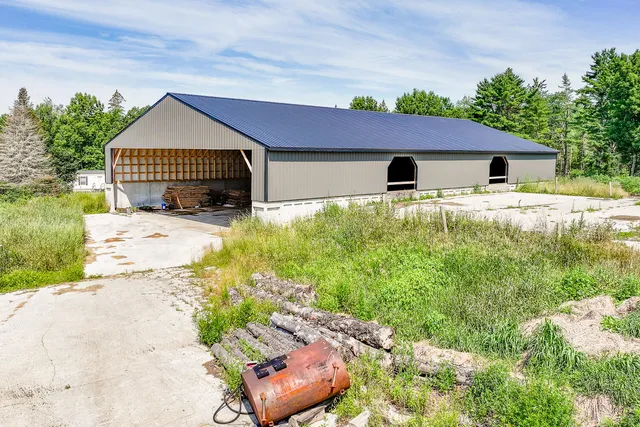 $565,000 | 672-700 Brooks Road, Knox, ME 04986