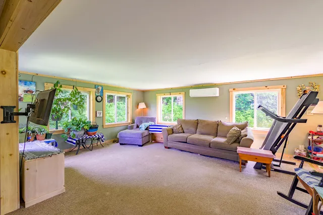 $565,000 | 672-700 Brooks Road, Knox, ME 04986