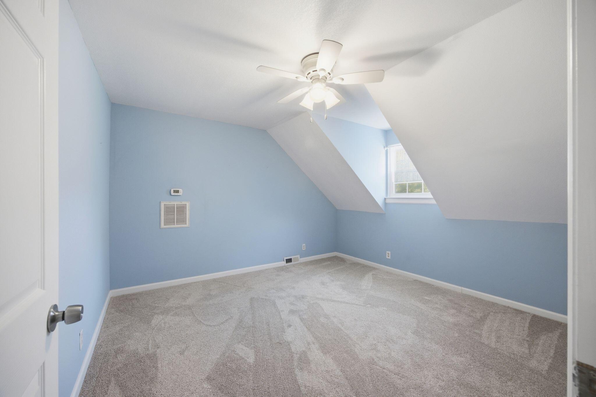 67 Whispering Pine Trenton, GA 30752 - Photo 20 of 46 Bedroom 3