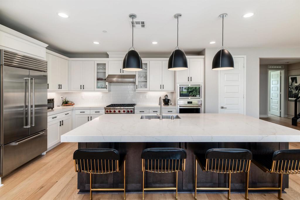 998 Woodhaven Road San Marcos, CA 92069 - Photo 4 of 60