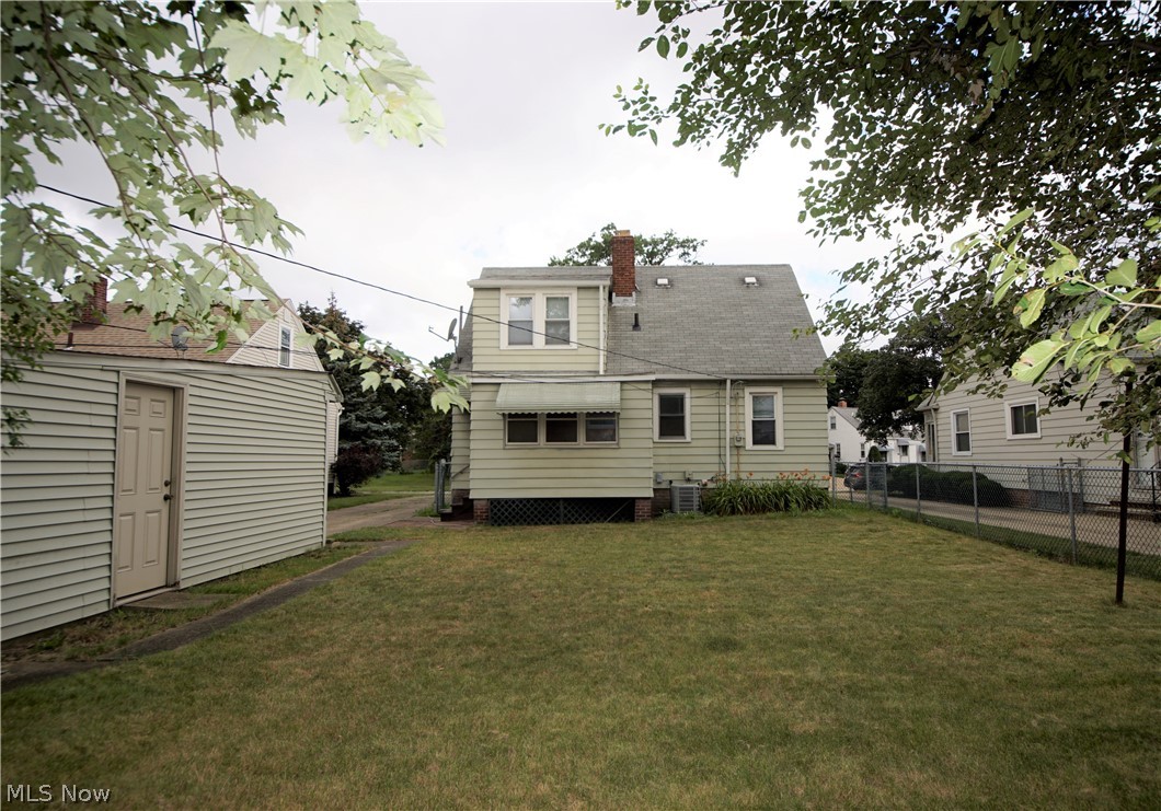 3105 Joslyn Road Cleveland, OH 44111 - Photo 30 of 32 Gallery Image 30