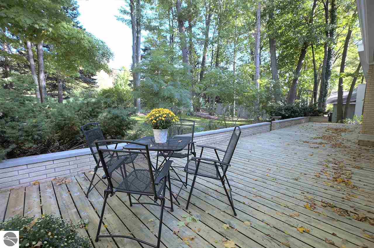 618 Bloomfield Road Traverse City, MI 49686 - Photo 32 of 32 1776517-31.JPG