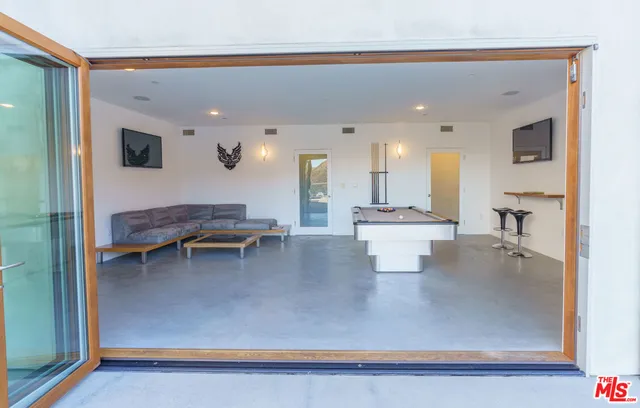 $24,500 | 29282 Circle Drive, Agoura Hills, CA 91301