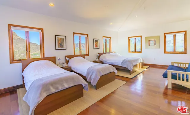 $24,500 | 29282 Circle Drive, Agoura Hills, CA 91301