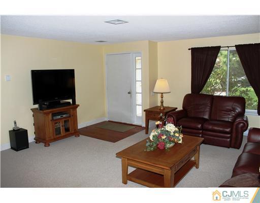 225 A Branch Road Monroe Township, NJ 08831 - Photo 10 of 21 Gallery Image 10