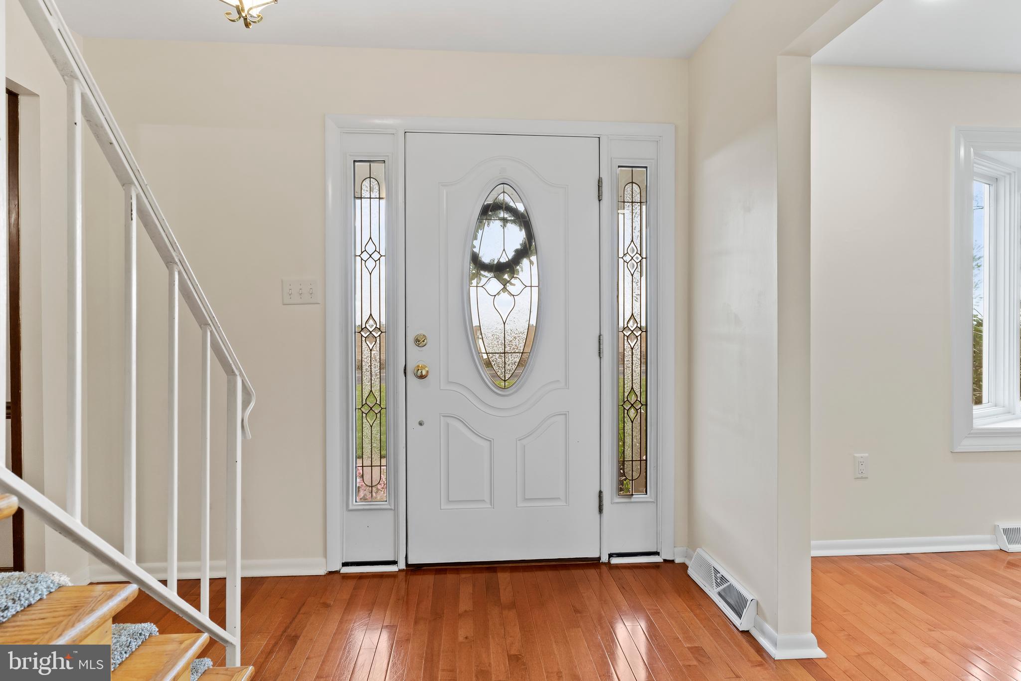 1393 Lutztown Road Boiling Springs, PA 17007 - Photo 3 of 44 Gallery Image 3