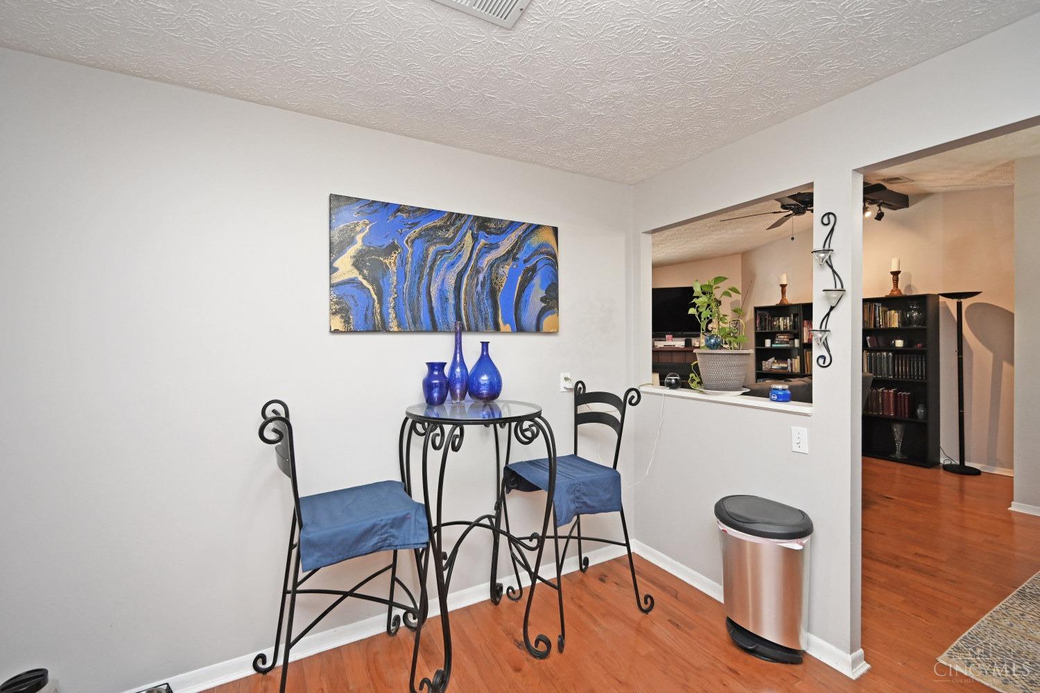 549 Davis Road, Unit 12 Cincinnati, OH 45255 - Photo 14 of 26 Gallery Image 14