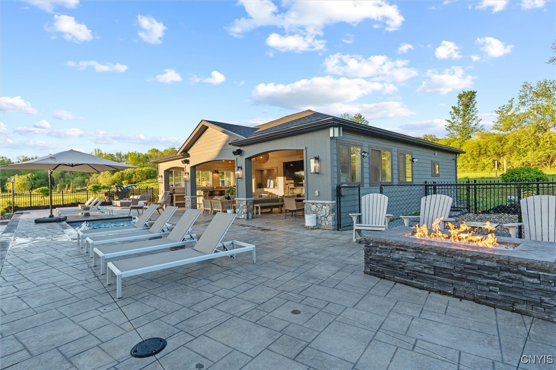 9521 Mallory Road New Hartford, NY 13413 - Photo 38 of 46