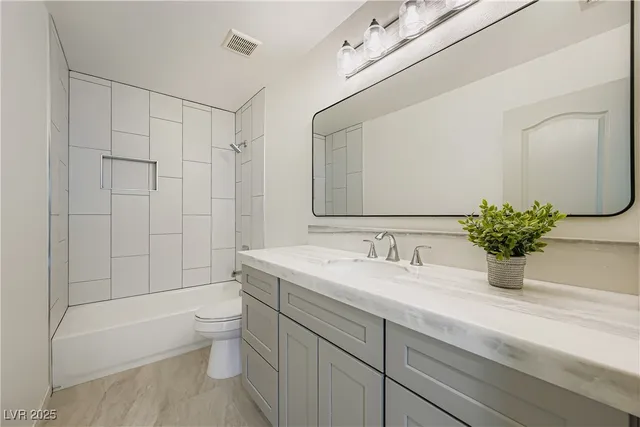 $2,200 | 7609 Seda Court, Las Vegas, NV 89149