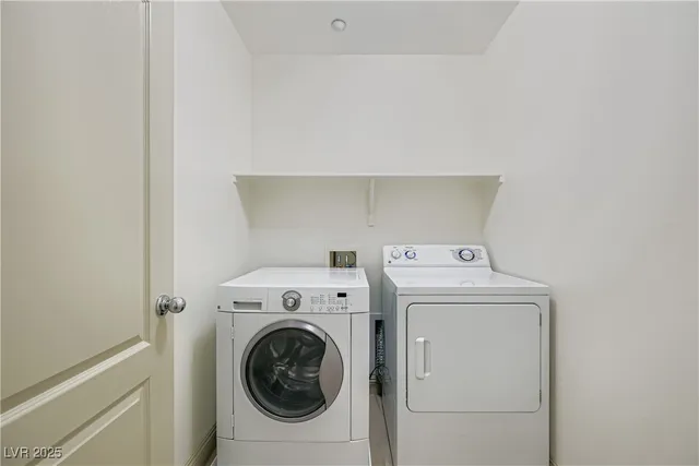 $2,200 | 7609 Seda Court, Las Vegas, NV 89149