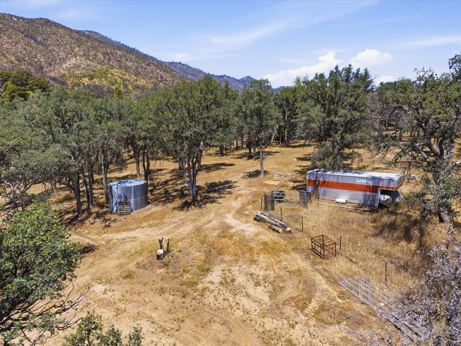 1124 Piute Meadows Road Caliente, CA 93518 - Photo 7 of 44