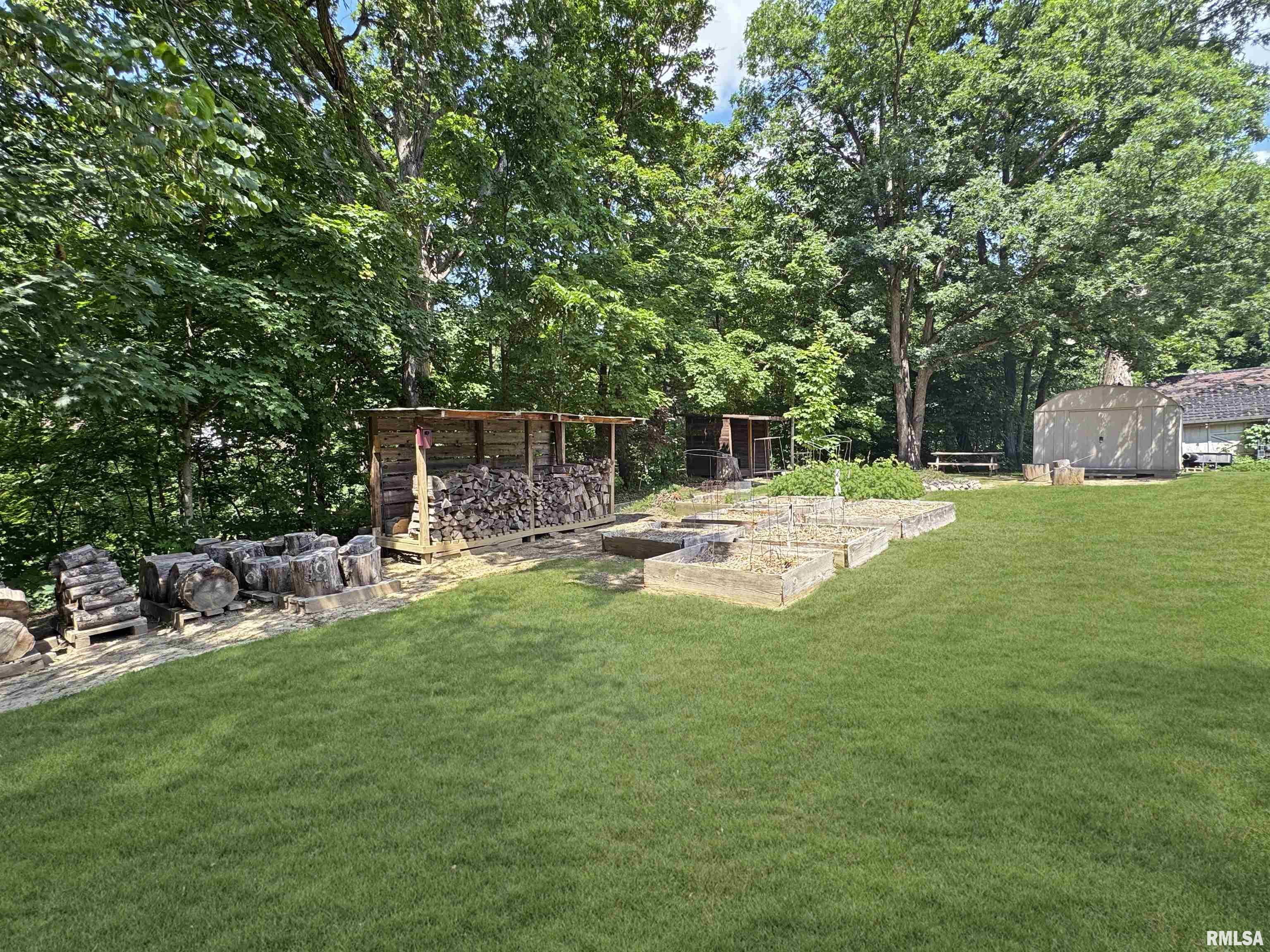 490 Oak Point Road Metamora, IL 61548 - Photo 39 of 41 Gallery Image 39