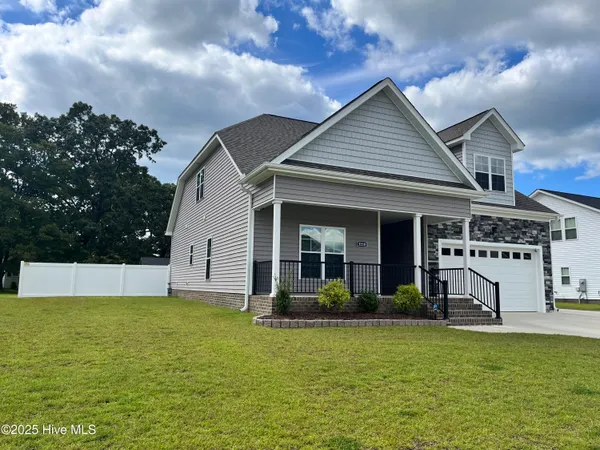 $389,000 | 3218 School View Drive, Farmville, NC 27828