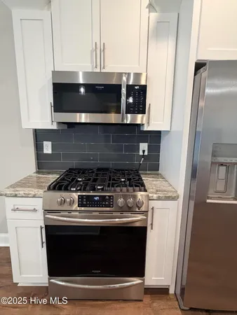 $389,000 | 3218 School View Drive, Farmville, NC 27828