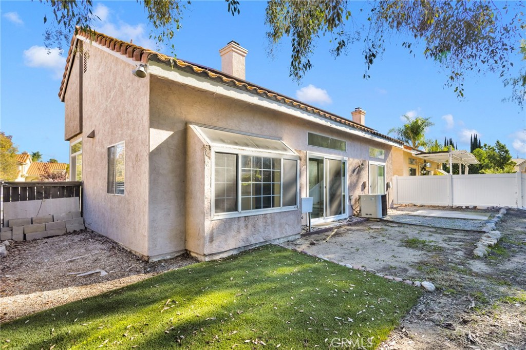 40243 Mimulus Way Temecula, CA 92591 - Photo 33 of 33 a view of a house with backyard and sitting area