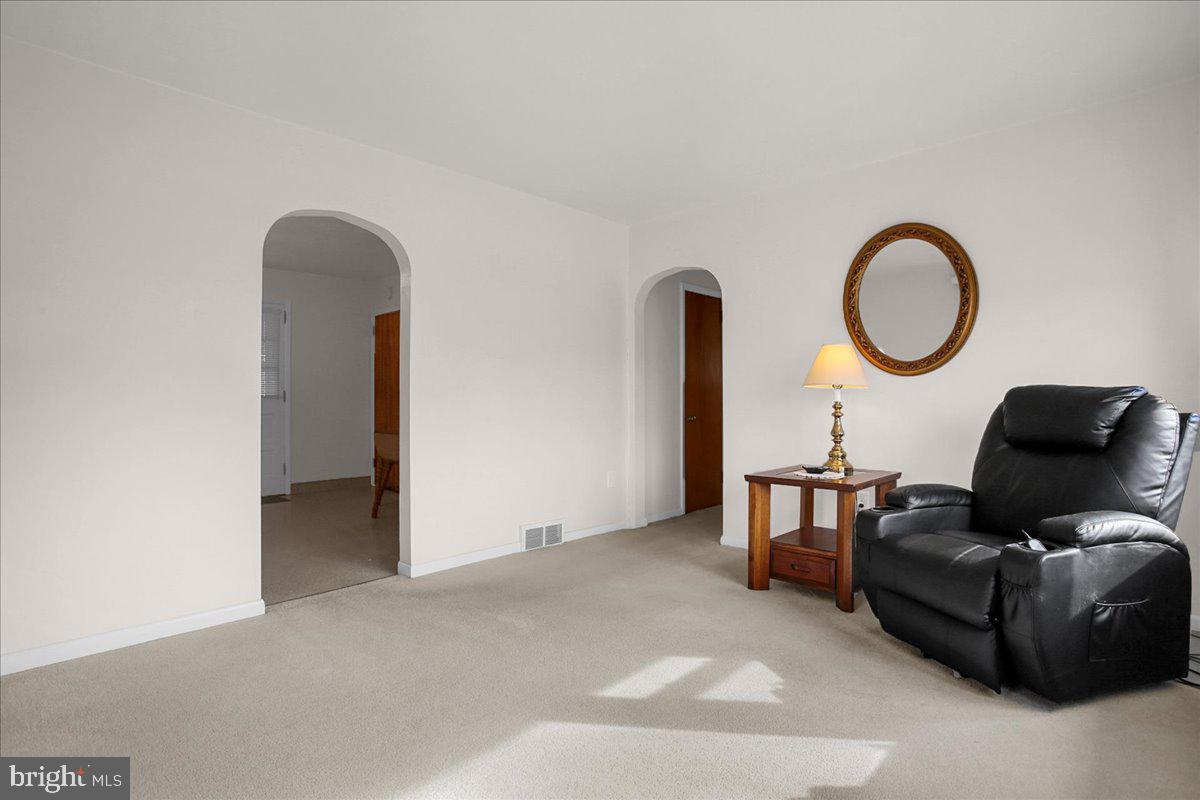 3007 Shillington Road Reading, PA 19608 - Photo 3 of 25 Gallery Image 3