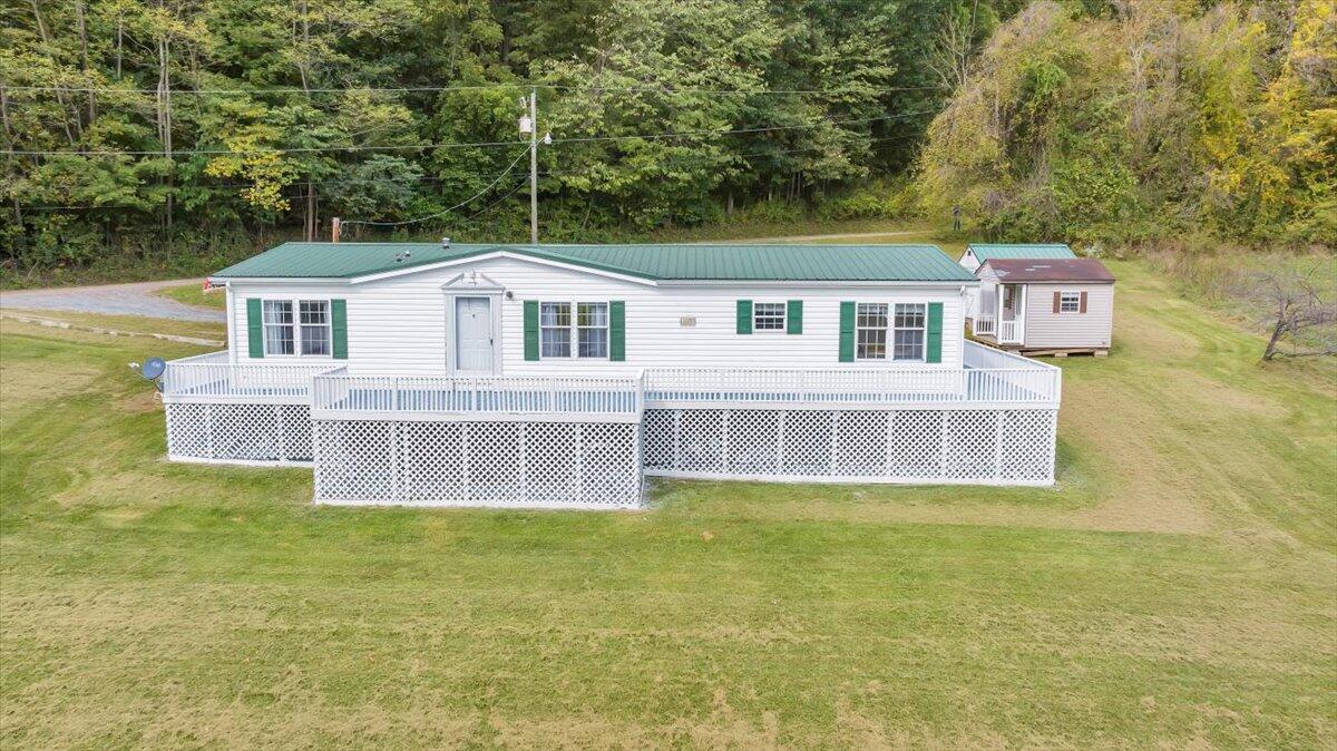142 River View Road Alderson, WV 24910 - Photo 3 of 63 Gallery Image 3