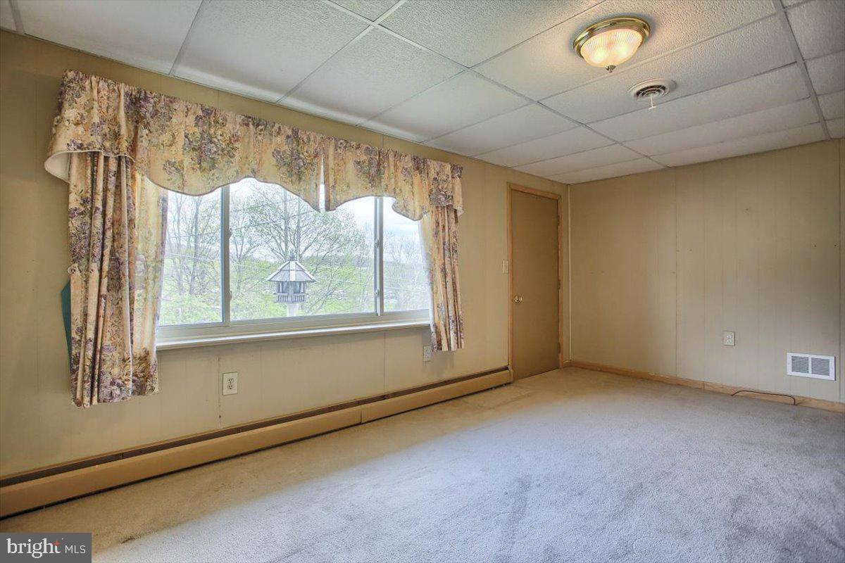36 Harman Road Halifax, PA 17032 - Photo 12 of 33 Gallery Image 12