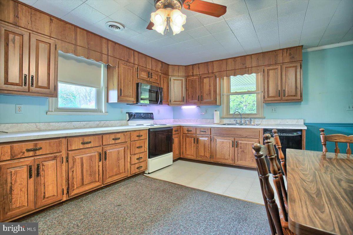 36 Harman Road Halifax, PA 17032 - Photo 14 of 33 Gallery Image 14