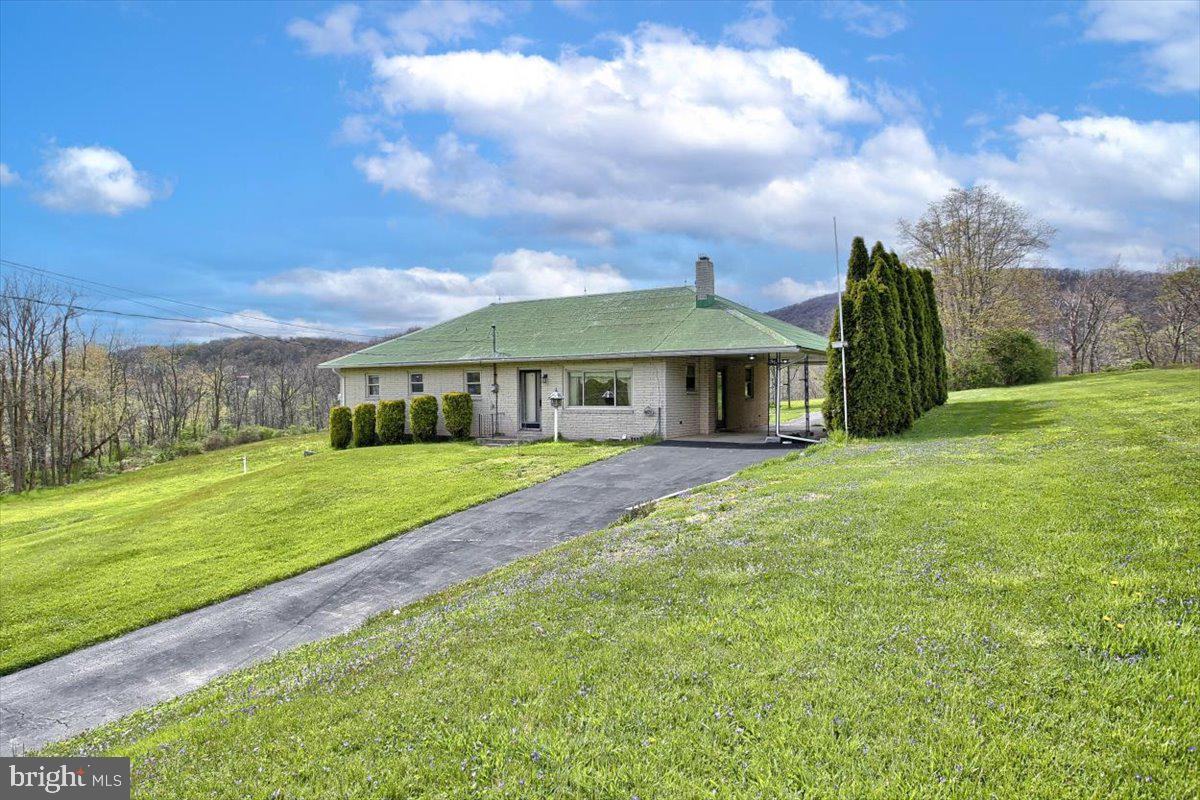 36 Harman Road Halifax, PA 17032 - Photo 2 of 33 Gallery Image 2