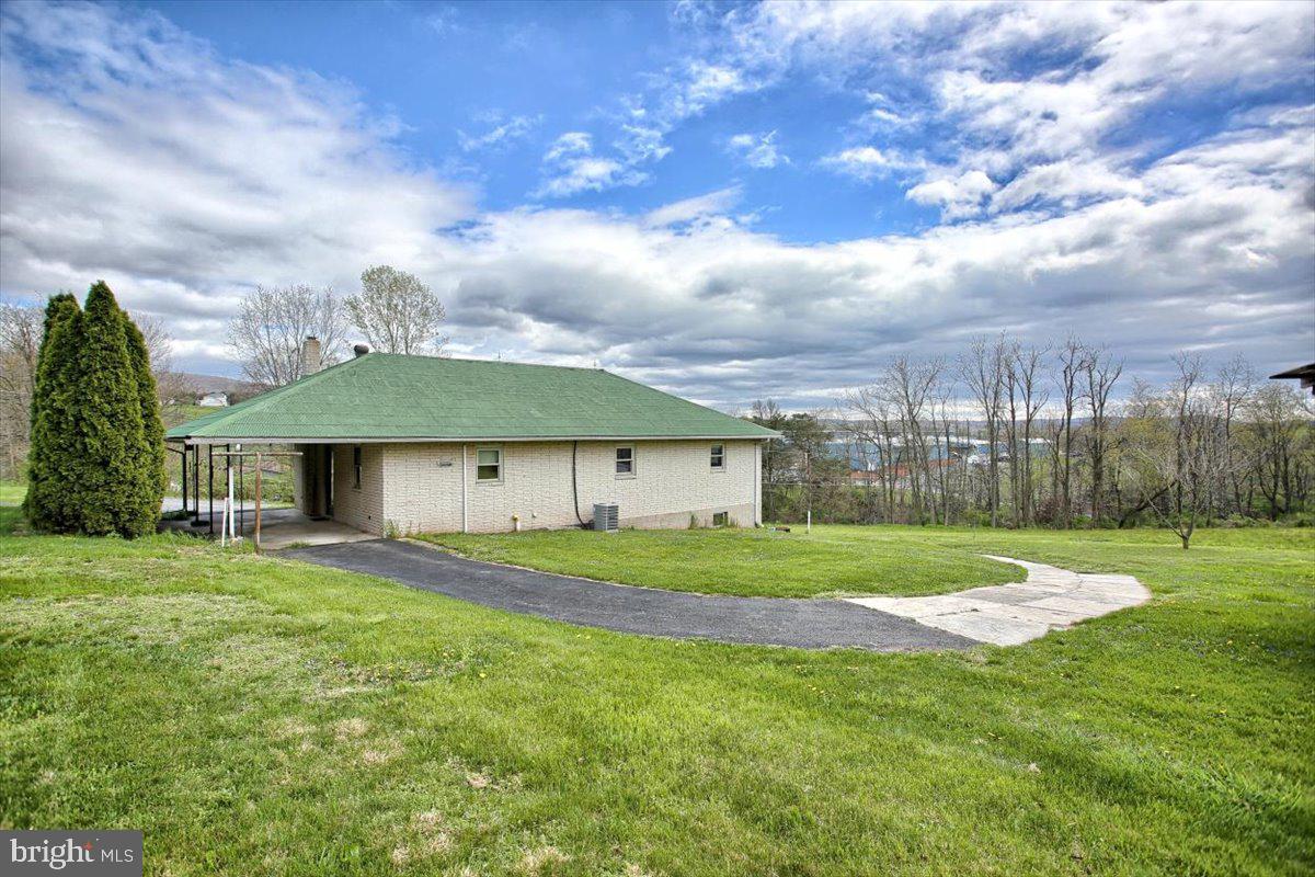 36 Harman Road Halifax, PA 17032 - Photo 5 of 33 Gallery Image 5