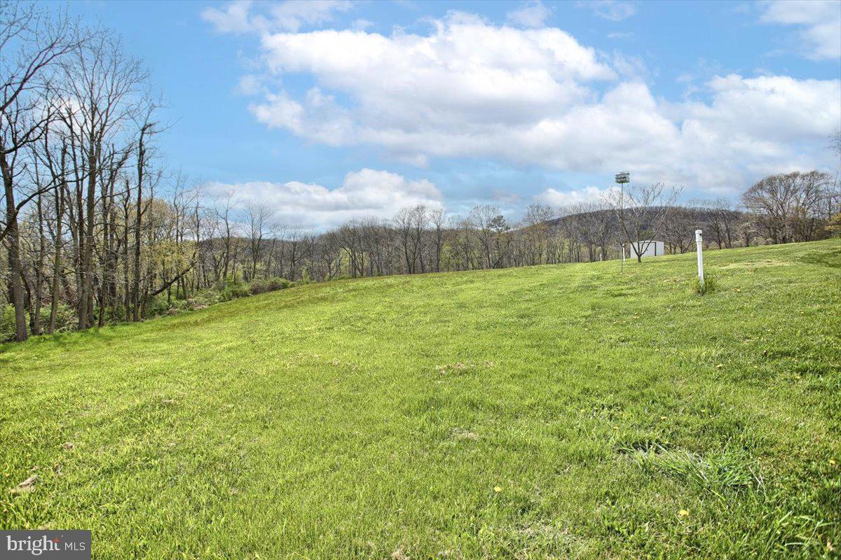 36 Harman Road Halifax, PA 17032 - Photo 9 of 33 Gallery Image 9