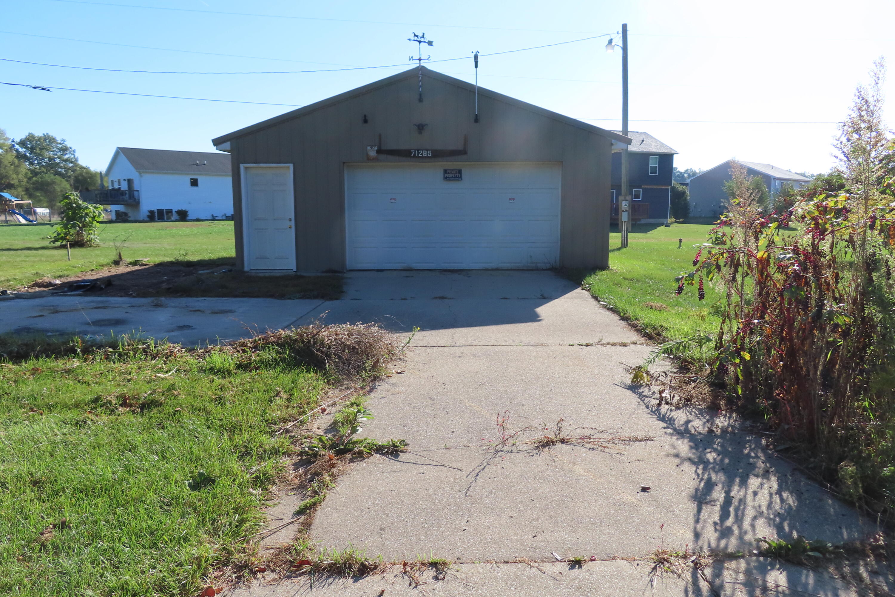 71285 5 Points Road Edwardsburg, MI 49112 - Photo 2 of 3 IMG_1069