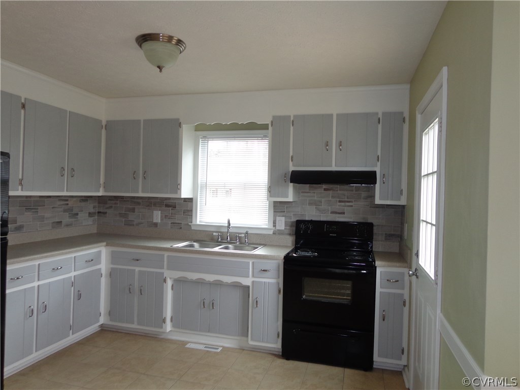 13712 Willowynde Road Chester, VA 23836 - Photo 6 of 16 Gallery Image 6