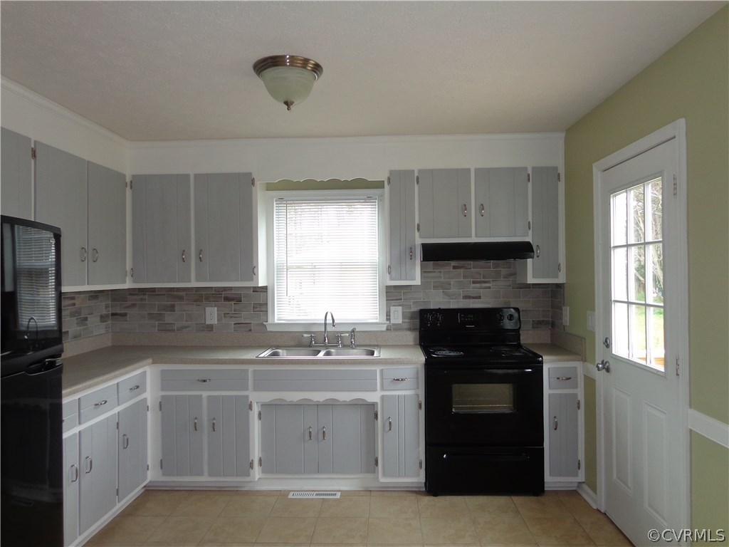 13712 Willowynde Road Chester, VA 23836 - Photo 7 of 16 Gallery Image 7