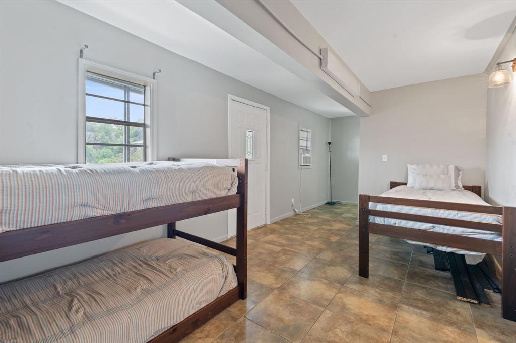 321 Venture Boulevard South Leander, TX 78645 - Photo 16 of 23 View of bedroom