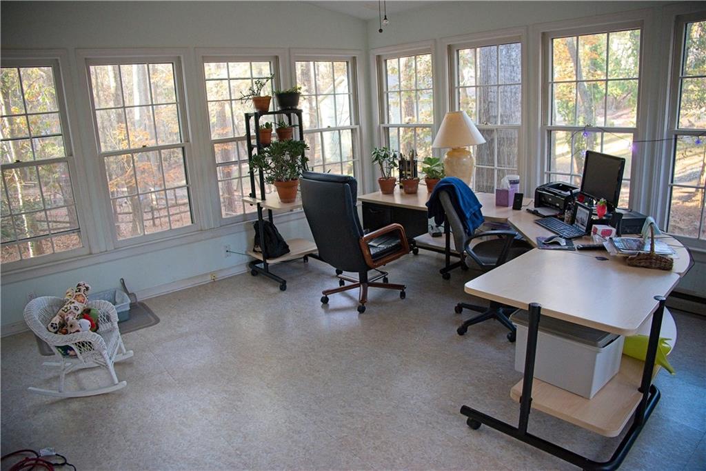 425 Hackberry Lane Roswell, GA 30076 - Photo 14 of 30