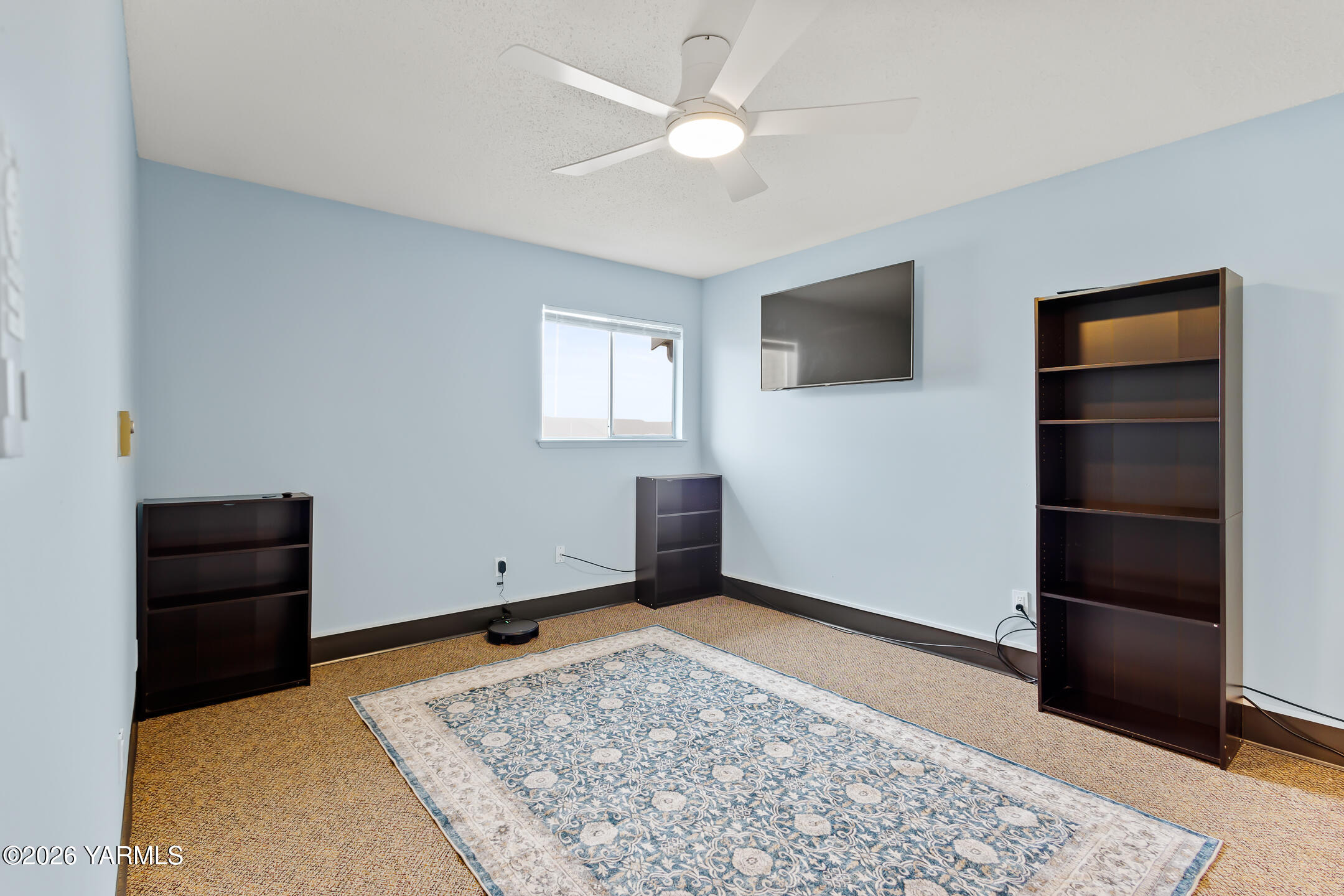 100 North 56th Avenue, Unit 7 Yakima, WA 98908 - Photo 7 of 25 100 N 56th Ave No 7-19