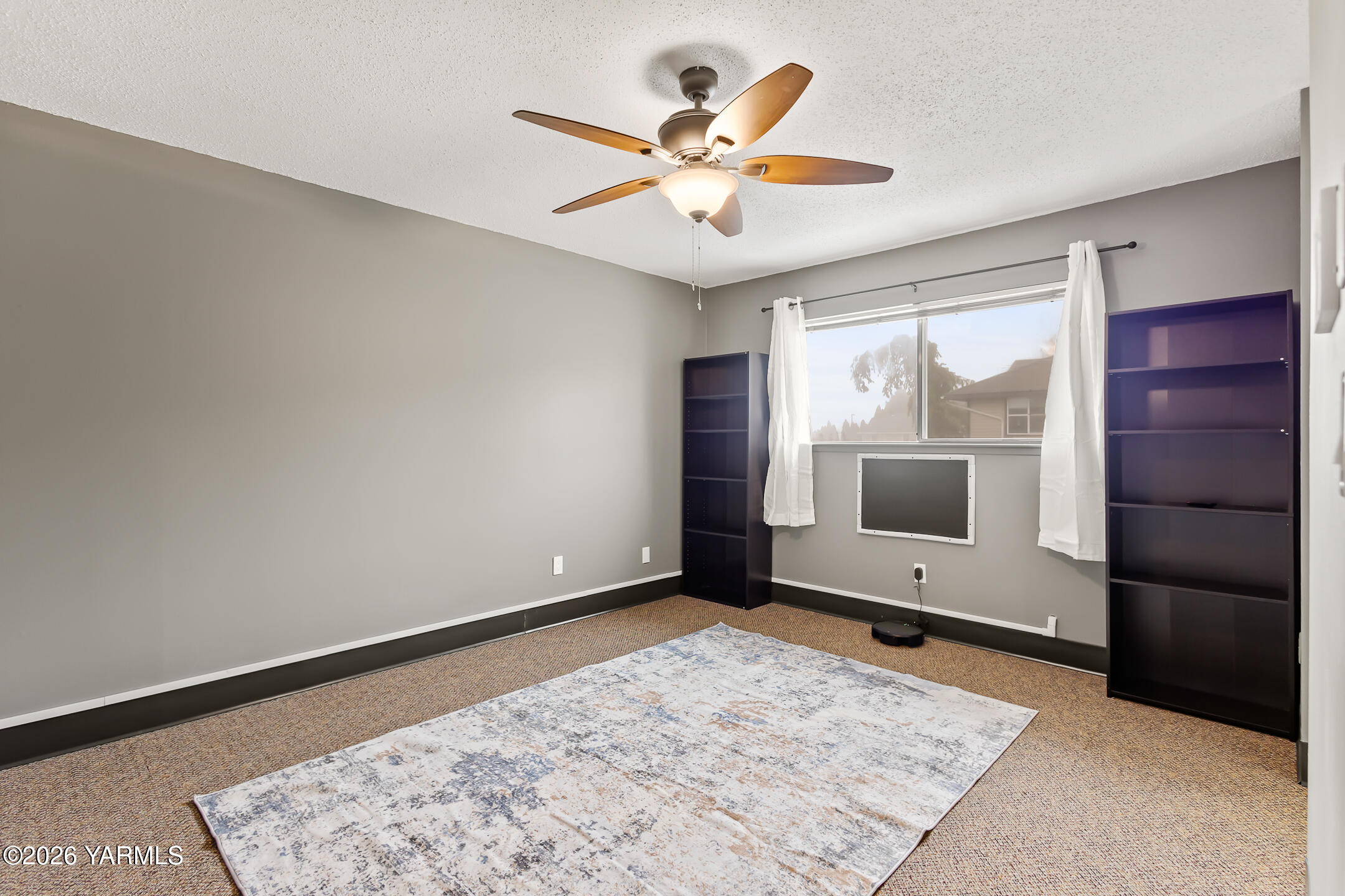 100 North 56th Avenue, Unit 7 Yakima, WA 98908 - Photo 8 of 25 100 N 56th Ave No 7-21