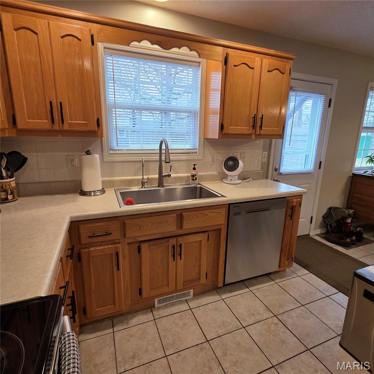 21110 Larson Road Waynesville, MO 65583 - Photo 16 of 60