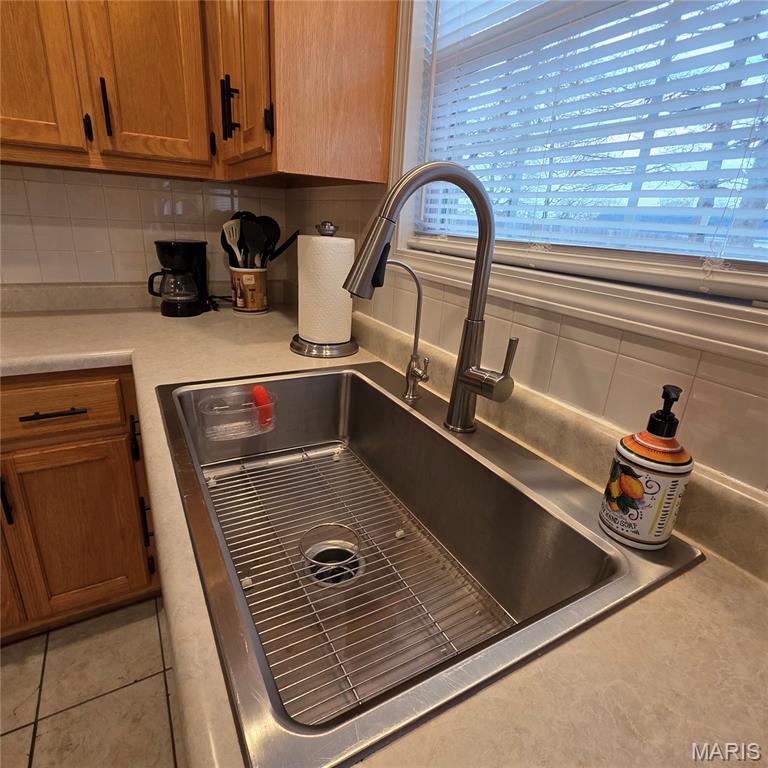 21110 Larson Road Waynesville, MO 65583 - Photo 17 of 60