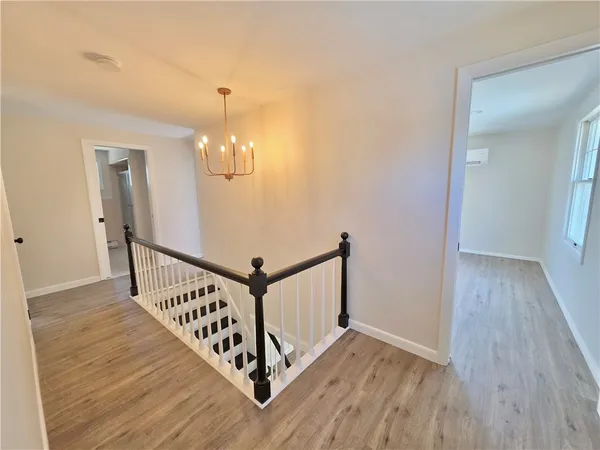 $629,900 | 8 Wolf Hill Road, Smithfield, RI 02917