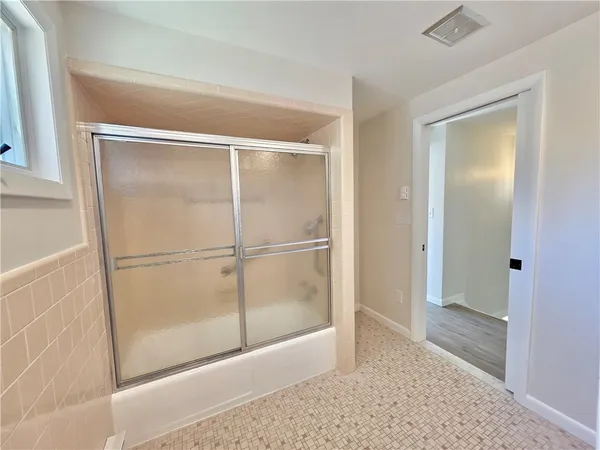 $629,900 | 8 Wolf Hill Road, Smithfield, RI 02917