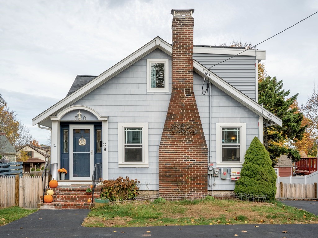 30 Weyham Road Weymouth, MA 02191 - Photo 1 of 34 Gallery Image 1
