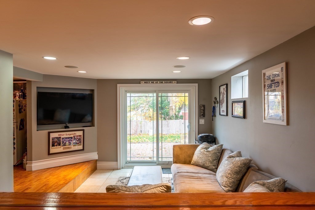 30 Weyham Road Weymouth, MA 02191 - Photo 21 of 34 Gallery Image 21