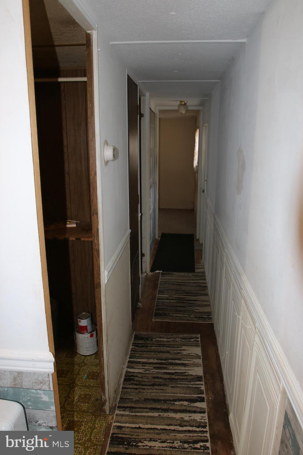 680 Sawlog Road Gore, VA 22637 - Photo 28 of 47 a view of a hallway