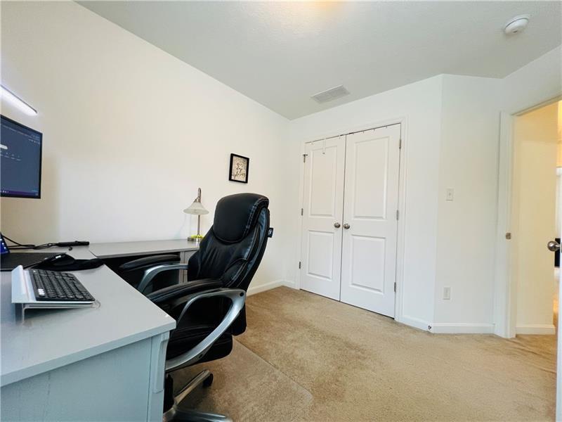 108 Watson Drive Warrendale, PA 15086 - Photo 28 of 31 a view of a workspace